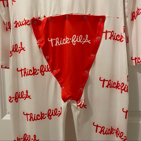 🐔 Thick Fil A Butt Flap Onesie - Picture 7 of 7